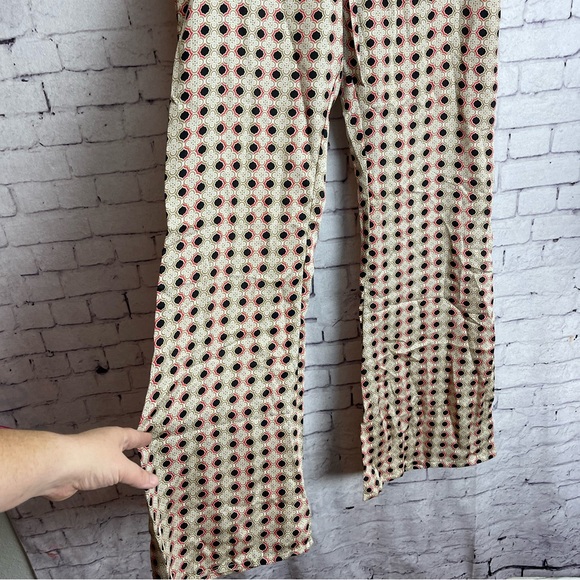 AUM apparel size small satin drawstring pants cream and black design - Picture 2 of 9